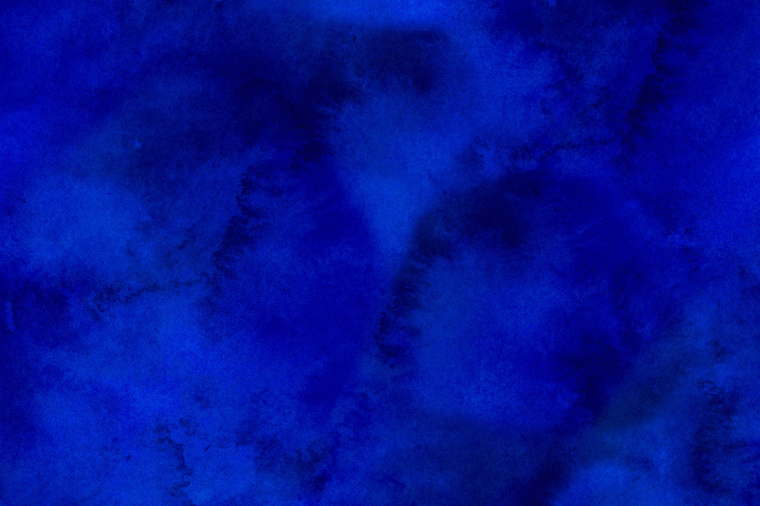 L’histoire du bleu dans l’art, couleur phare de la Méditerranée : de l’Égypte antique à Yves Klein