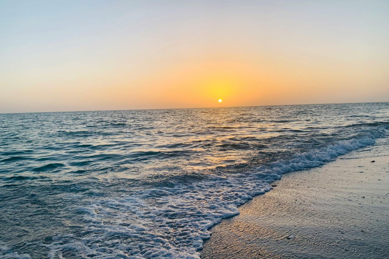 Coucher du soleil sur la plage